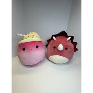 Cinnamon the Frozen Yogurt And Tristan the Red Triceratops Flip A Squishmallows